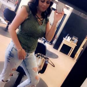 Meet your Posher, Priscilla